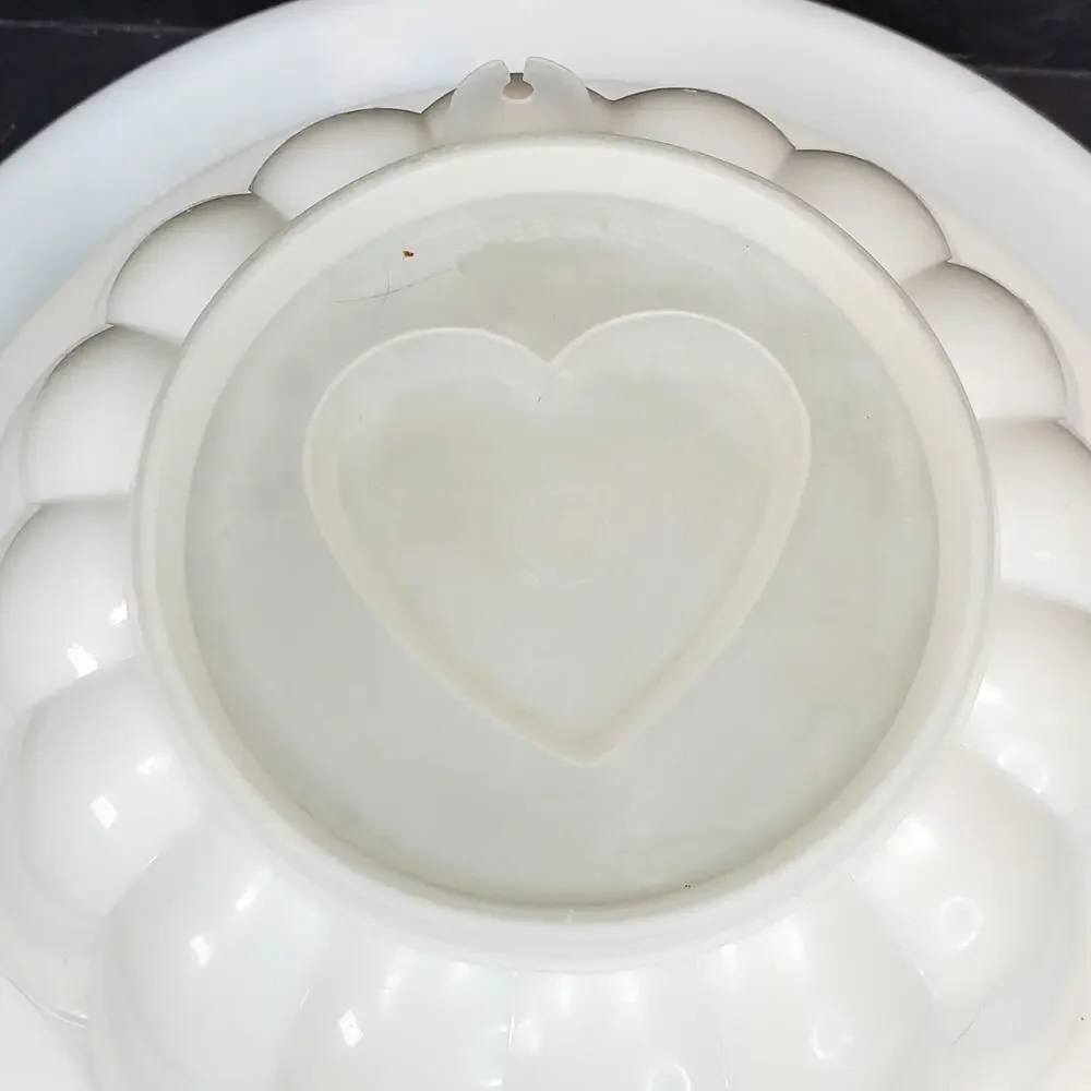 Vtg 3 Piece Tupperware Jel-N-Serve Mold 631 Heart Lid 616 Mold 617 Serving Tray
